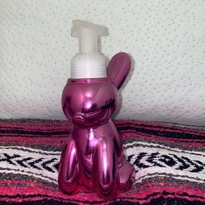 Soap dispenser